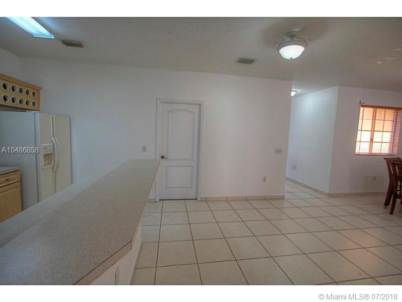 Lilandia Estates Condo - Residential