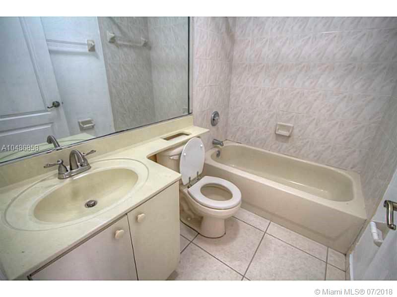 Lilandia Estates Condo - Residential