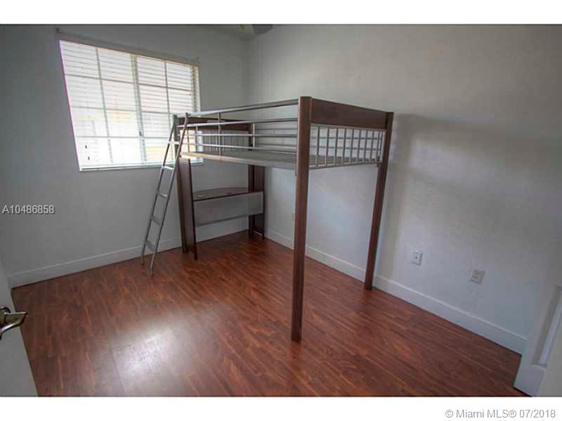 Lilandia Estates Condo - Residential