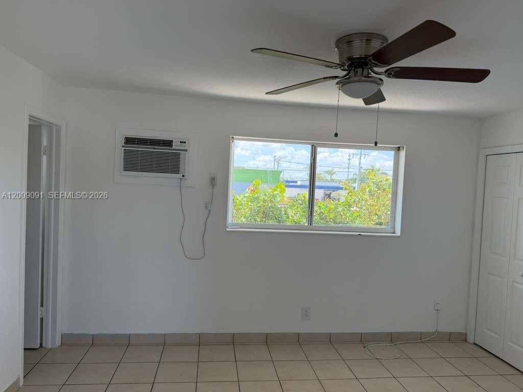Photo of 609 NE 6 th Court #F, Boynton Beach, FL 33435 (MLS # A12009091)