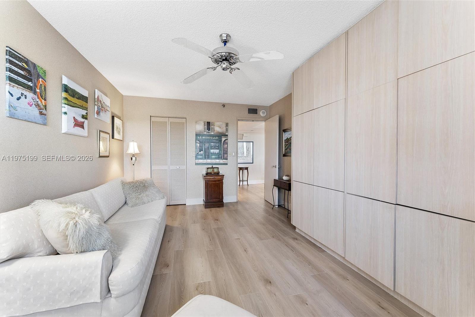 CORONADO AT HIGHLAND BEAC - Residential