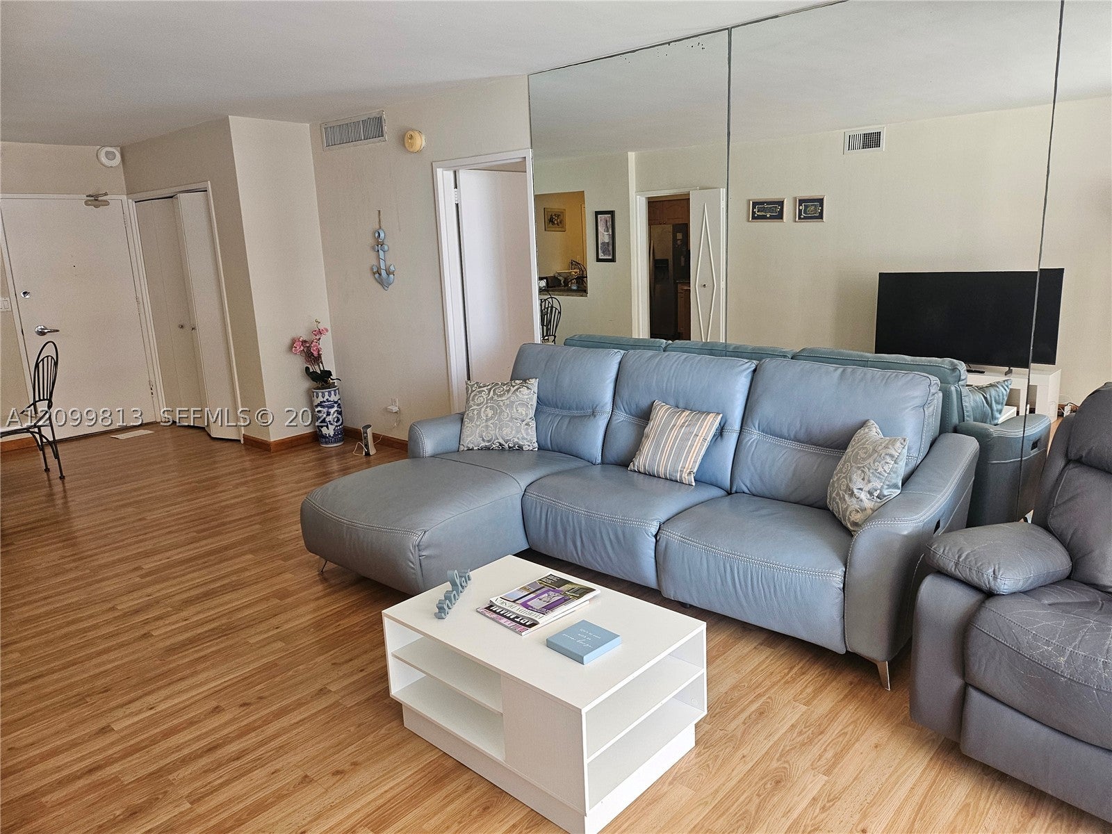 5161 Collins Ave 603