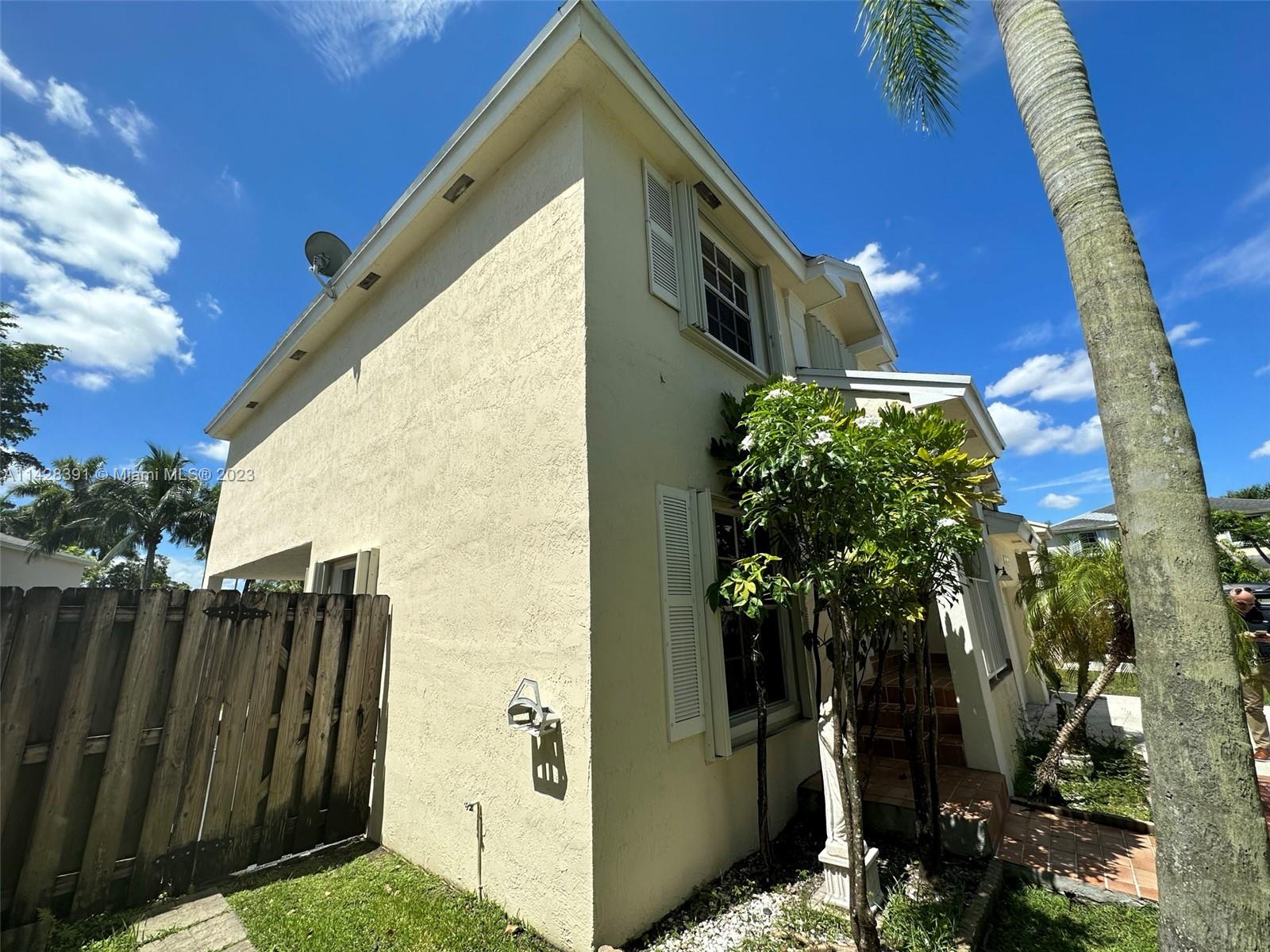 AMARETTO 1ST ADDN - Residential