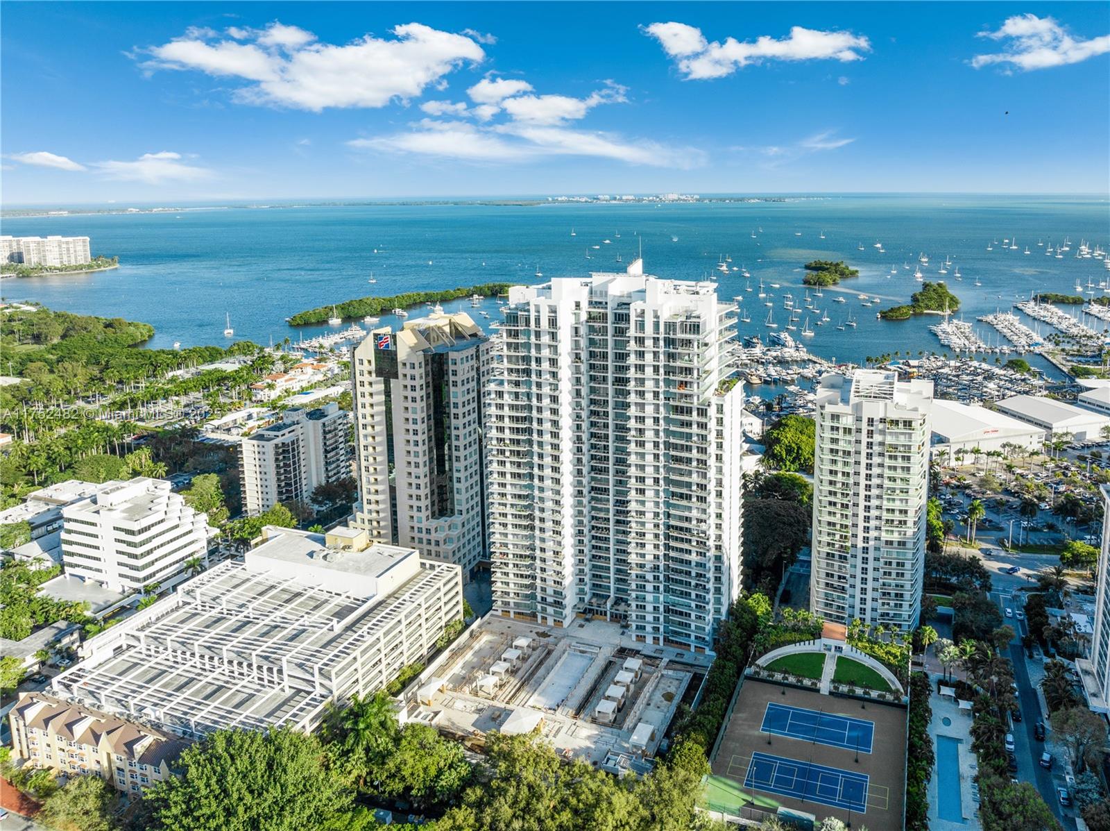 2627 S Bayshore dr 2304