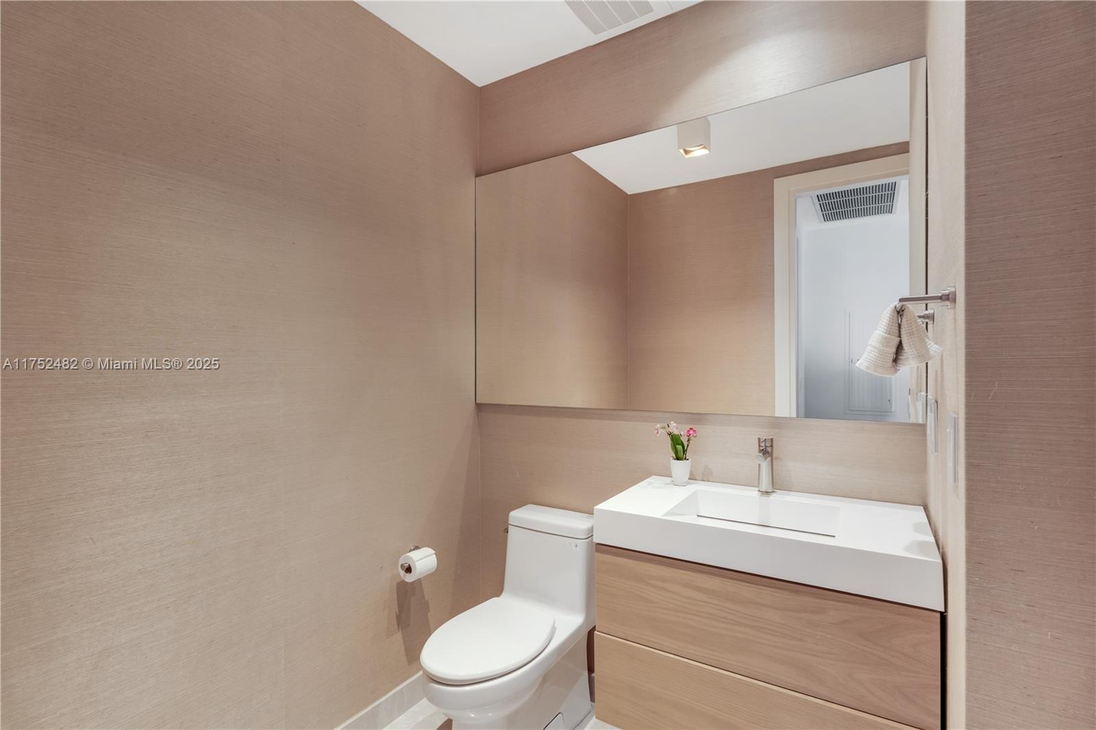 Grovenor House - Residential