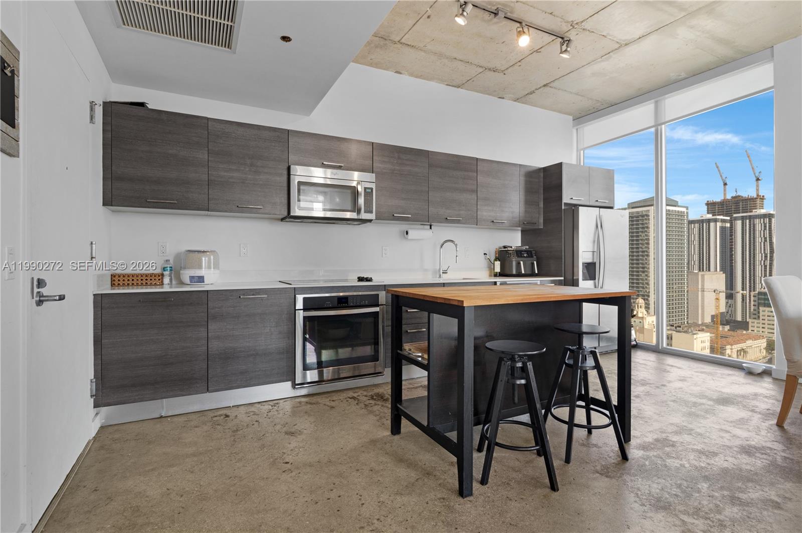 CENTRO CONDO - Residential