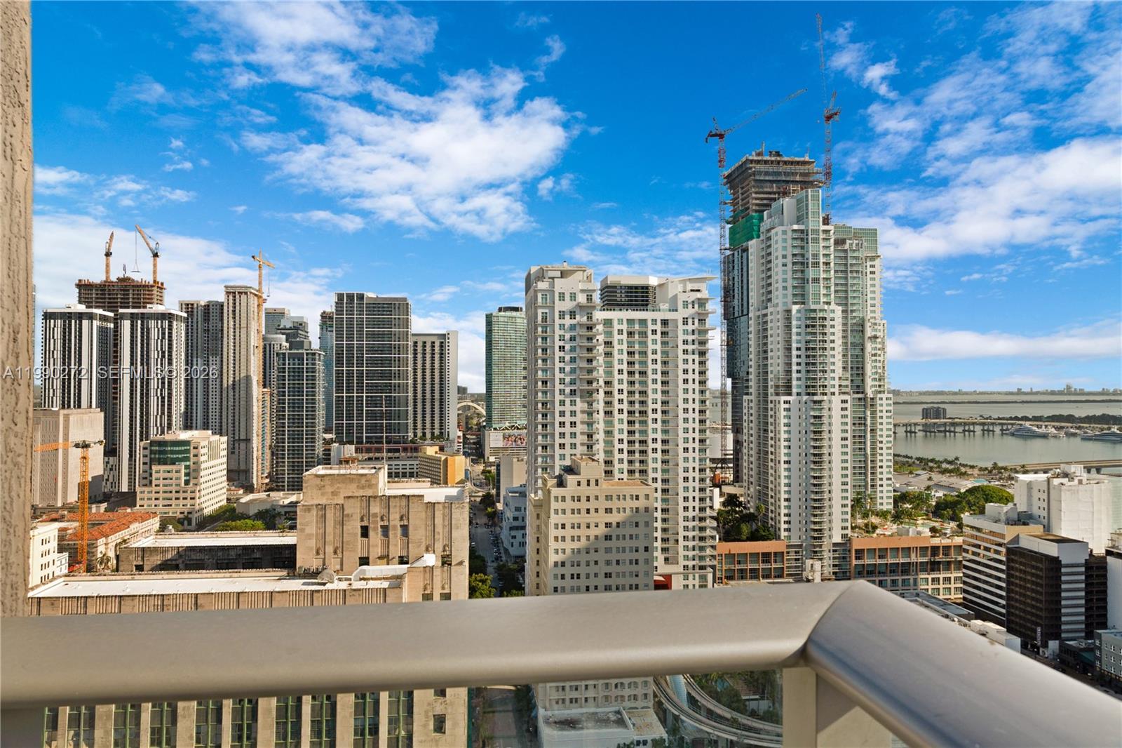 CENTRO CONDO - Residential