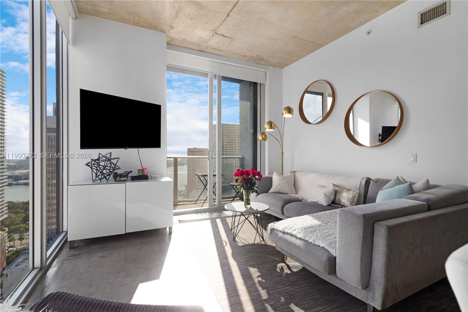 CENTRO CONDO - Residential