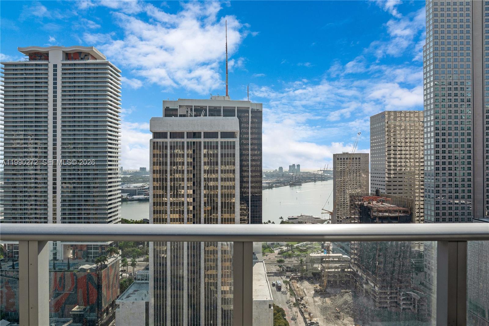 CENTRO CONDO - Residential