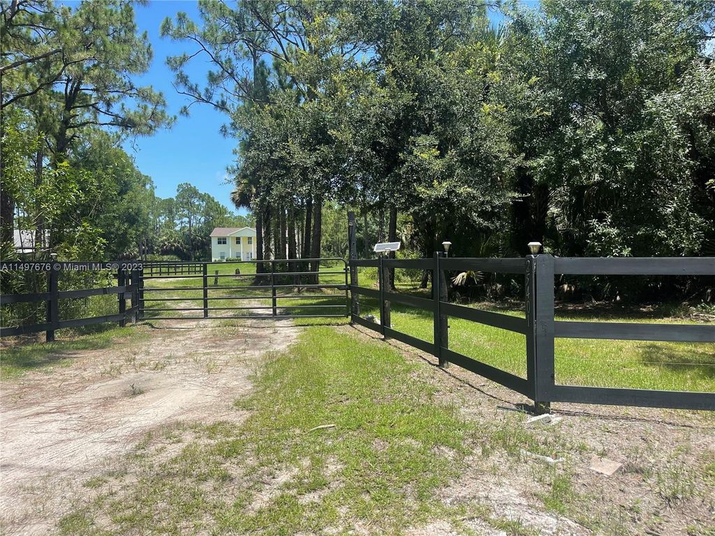 Photo of 25401 SW 86th St, Indian Town, FL 34956 (MLS # A11497676)