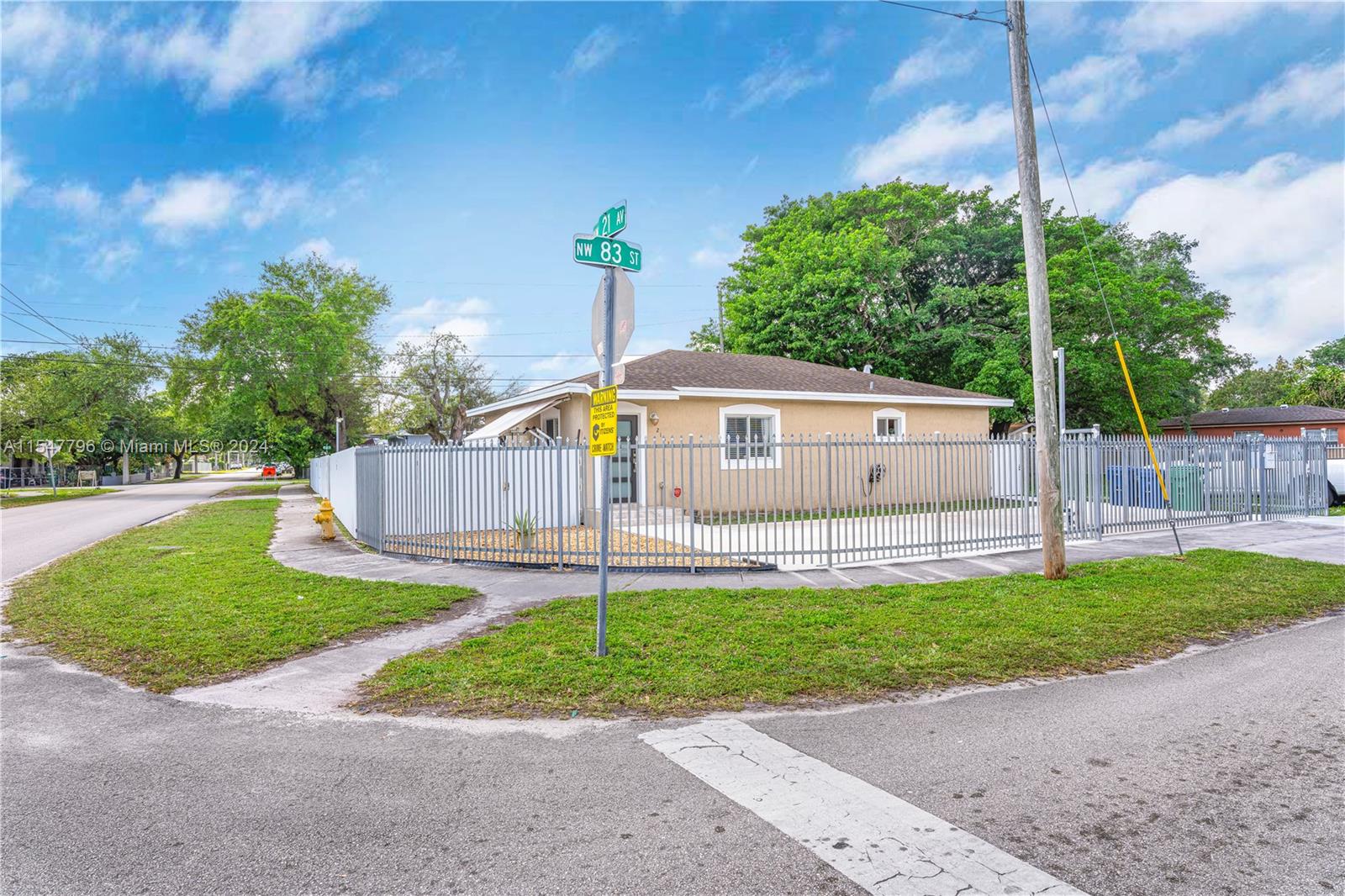2102 Nw 83rd St St, Miami, Broward County, Florida - 3 Bedrooms  
2 Bathrooms - 