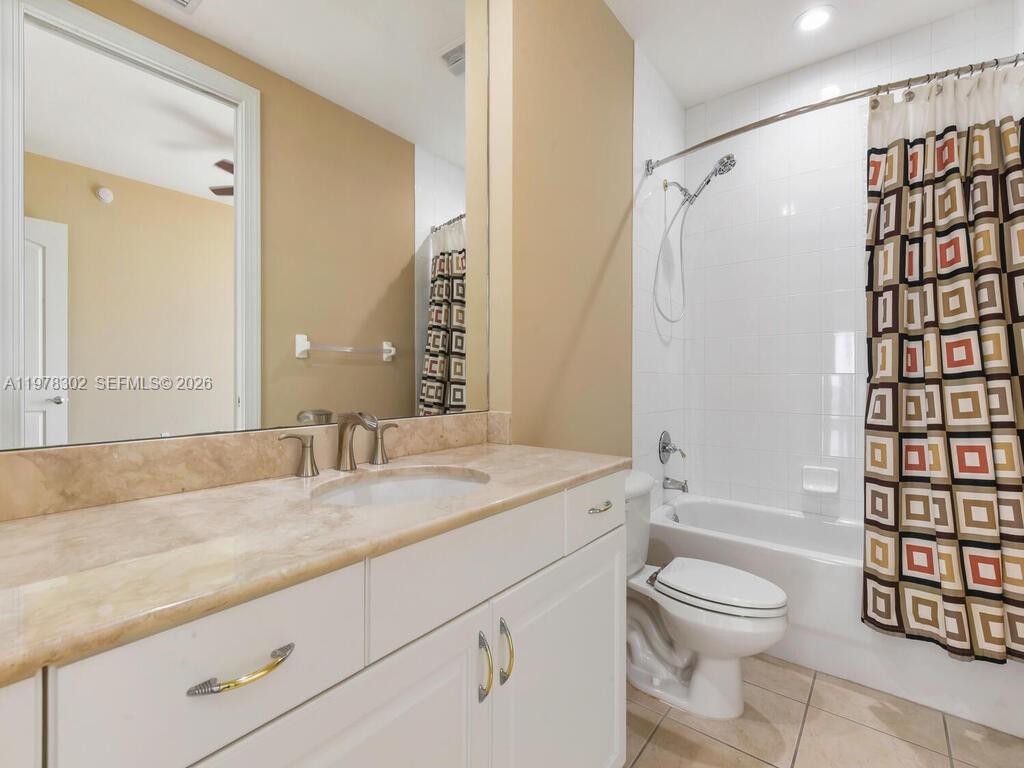 HIGH POINT PLACE - Residential