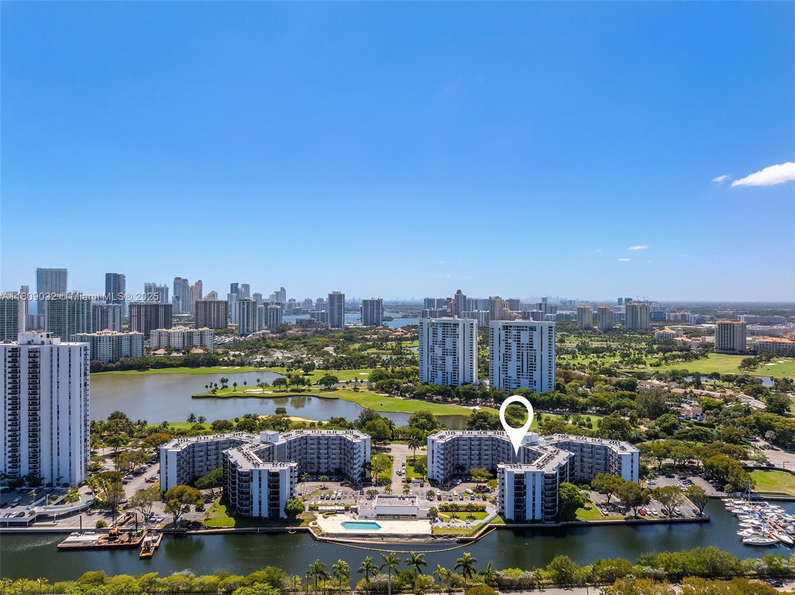 3401 N Country Club Dr 105, Aventura, Miami-Dade County, Florida - 2 Bedrooms  
2 Bathrooms - 