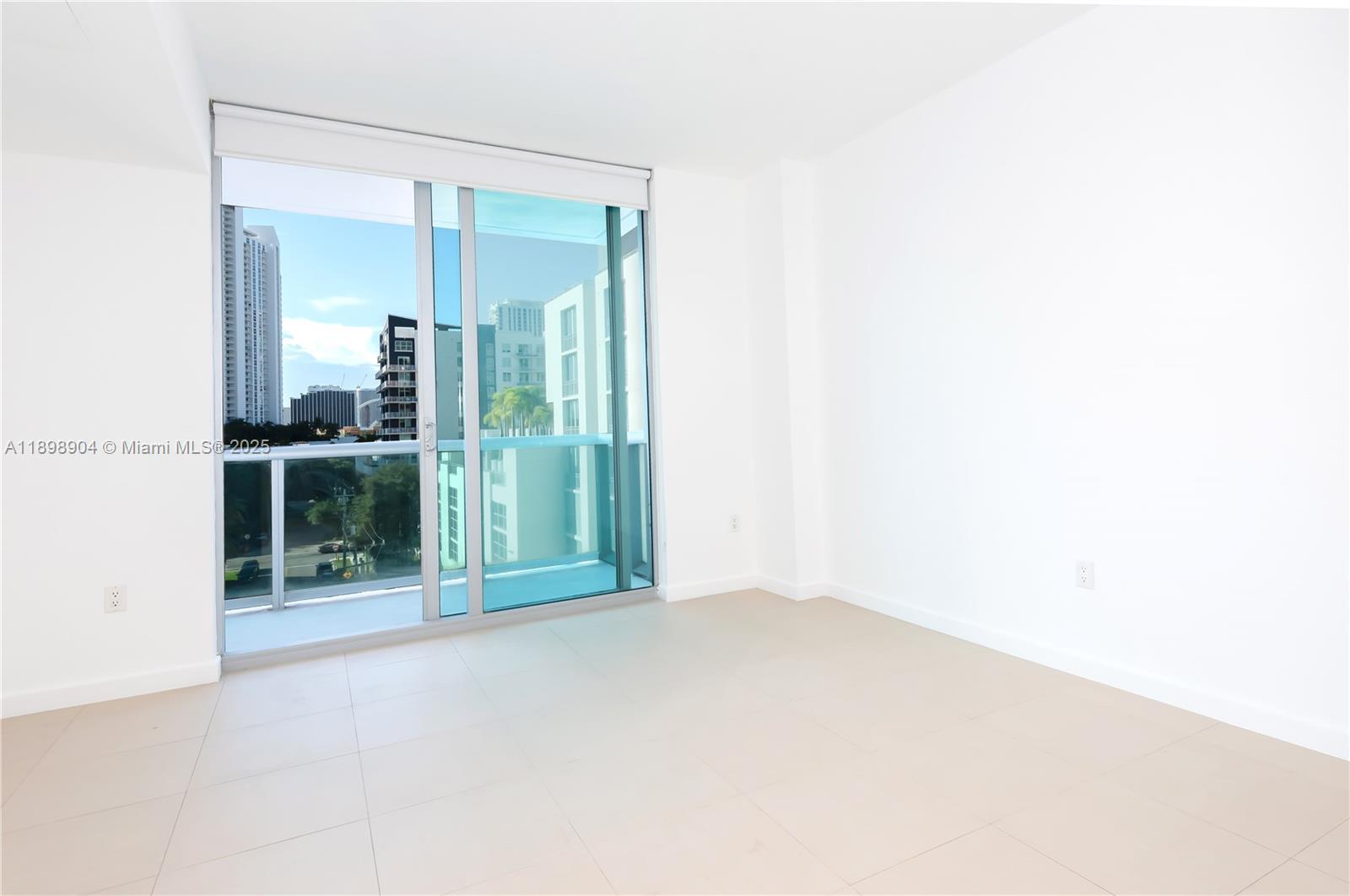 GALLERY ART CONDO - Residential Lease