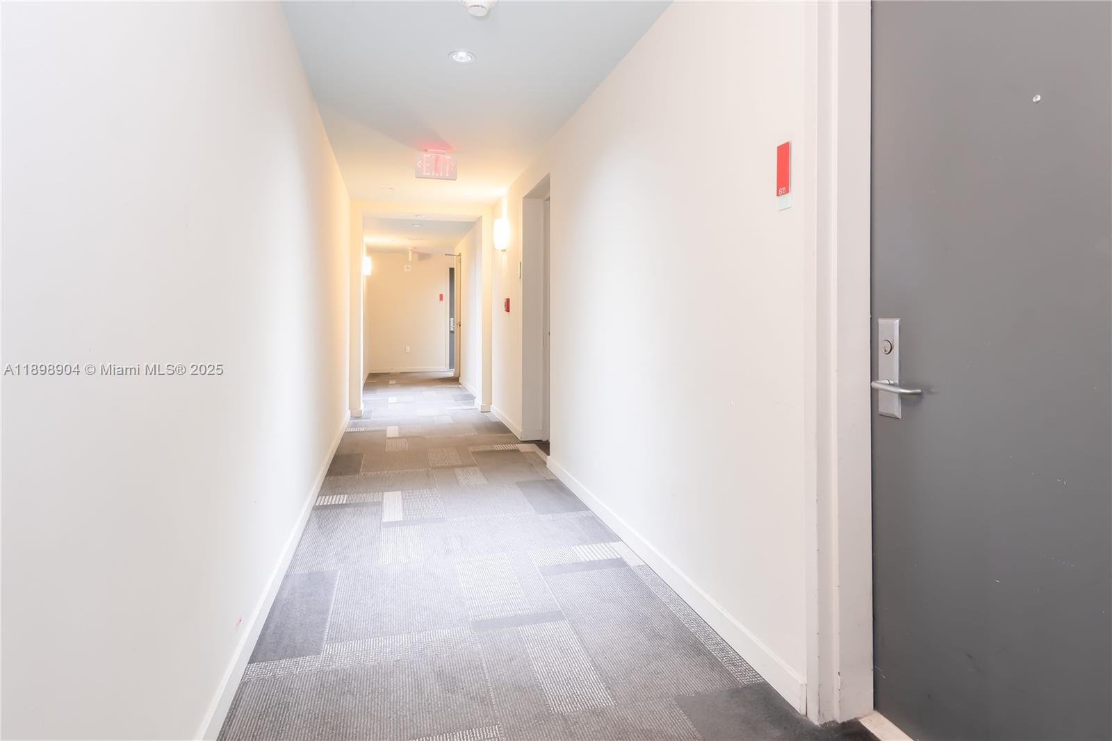 GALLERY ART CONDO - Residential Lease