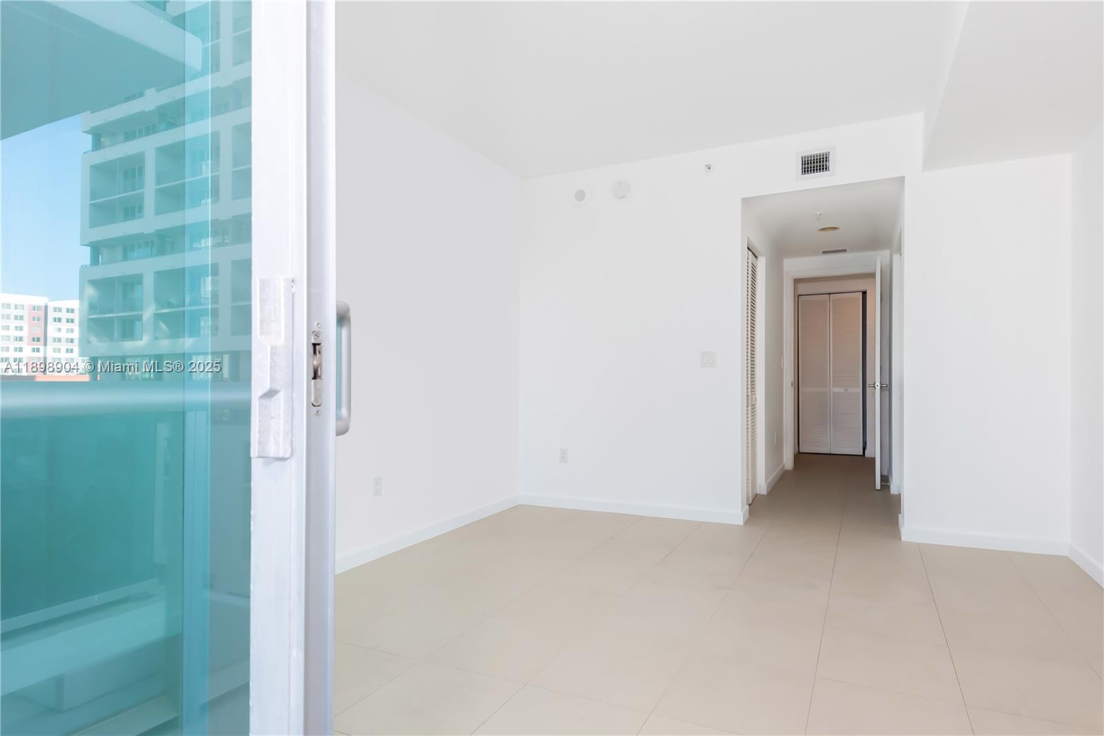 GALLERY ART CONDO - Residential Lease