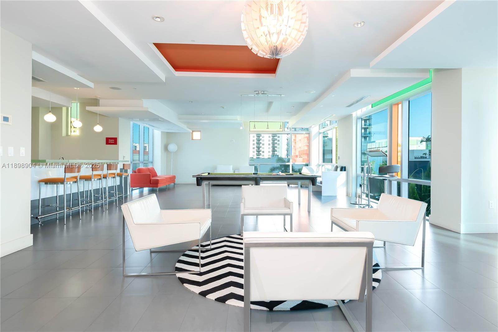 GALLERY ART CONDO - Residential Lease