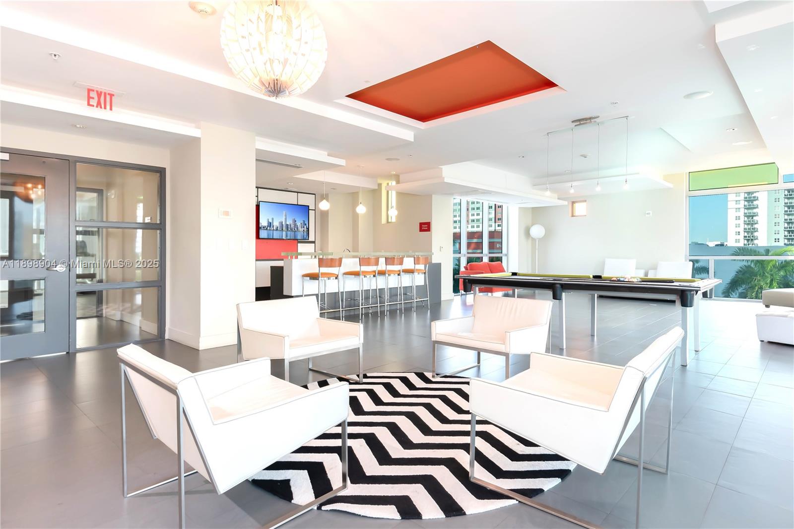 GALLERY ART CONDO - Residential Lease