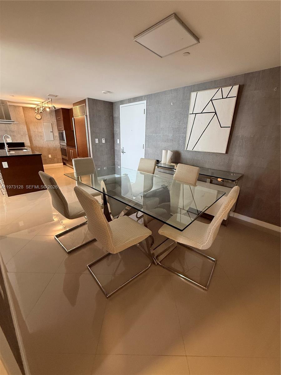 ICONBRICKELL CONDO NO 1 - Residential Lease