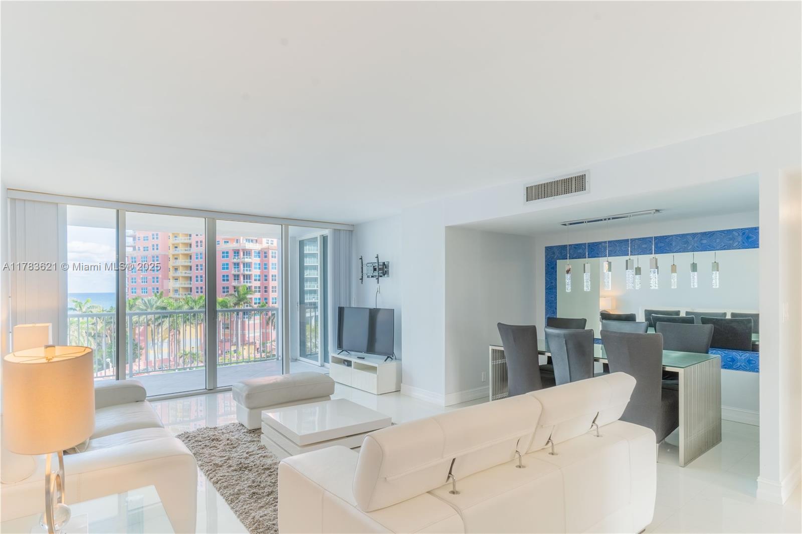 WHITE EGRET CONDO - Residential