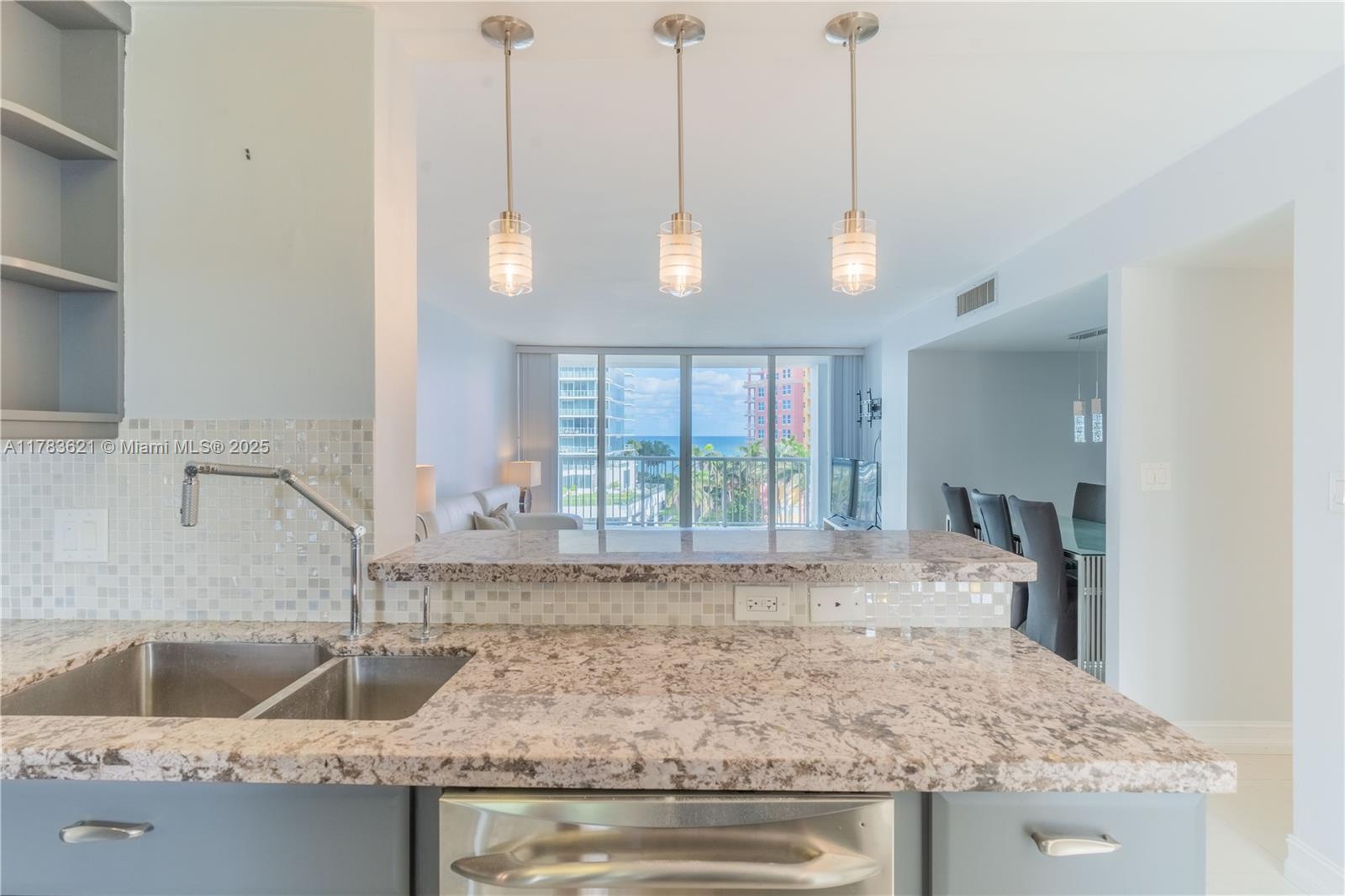 WHITE EGRET CONDO - Residential