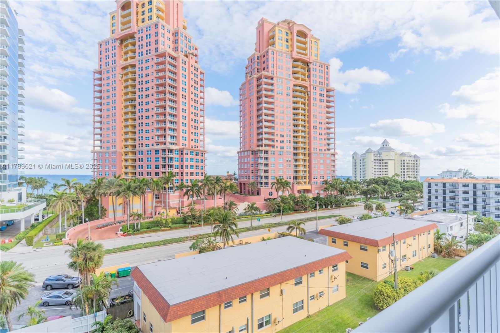 WHITE EGRET CONDO - Residential