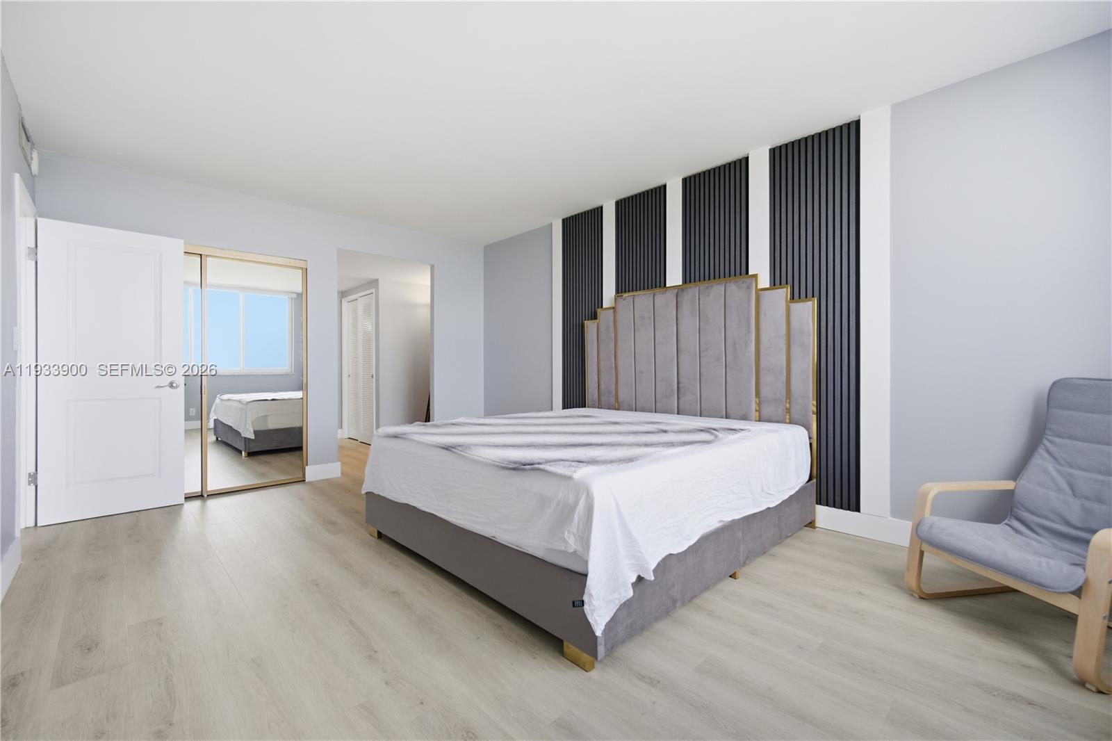 HILLCREST EAST NO 24 COND - Residential