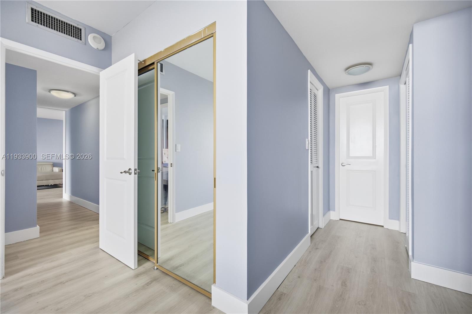 HILLCREST EAST NO 24 COND - Residential