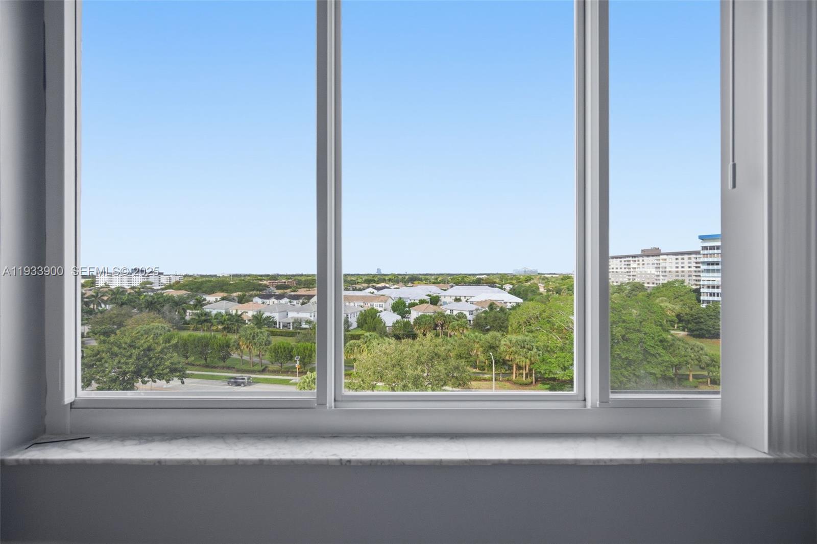 HILLCREST EAST NO 24 COND - Residential