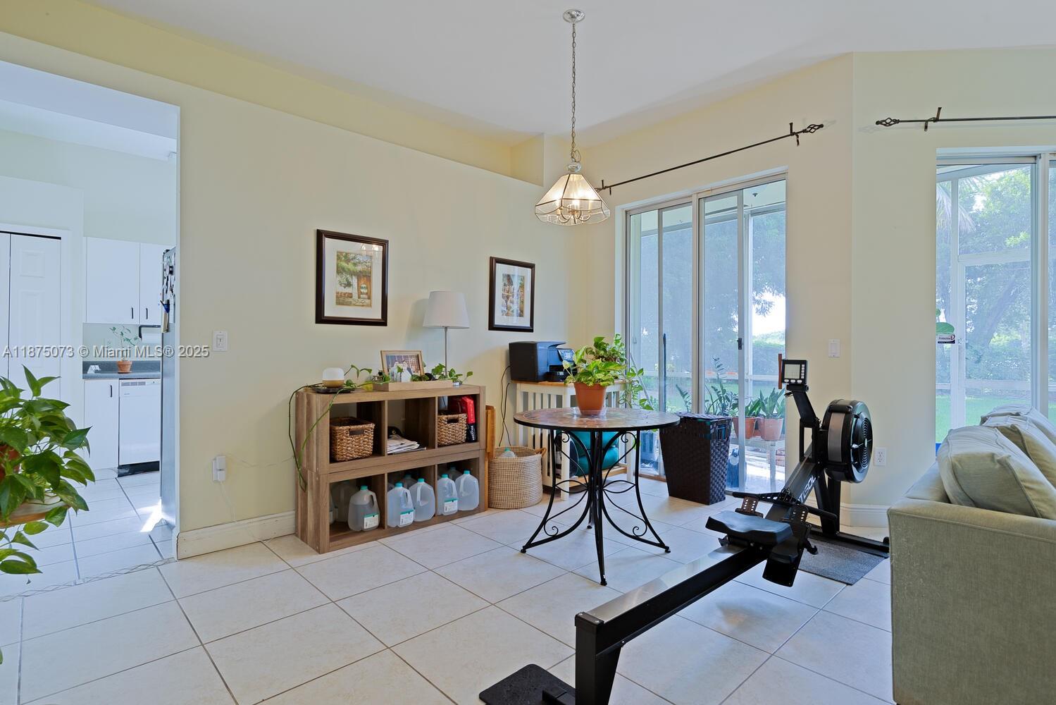 KEYS-GATE NO 1 - Residential