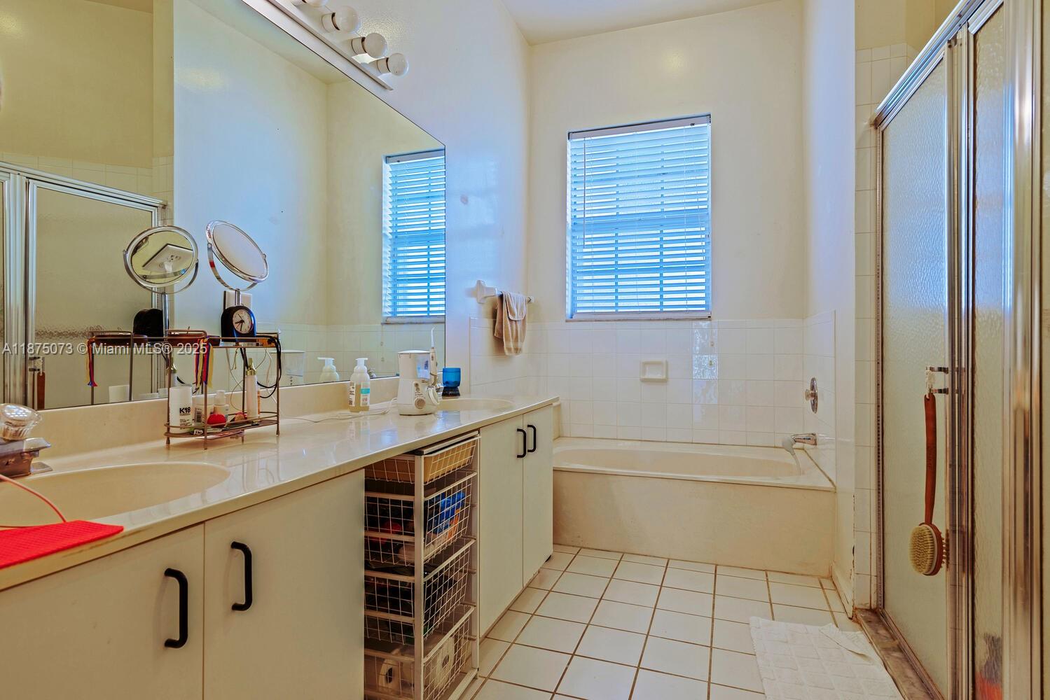 KEYS-GATE NO 1 - Residential