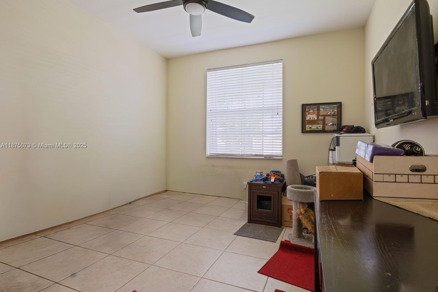 KEYS-GATE NO 1 - Residential