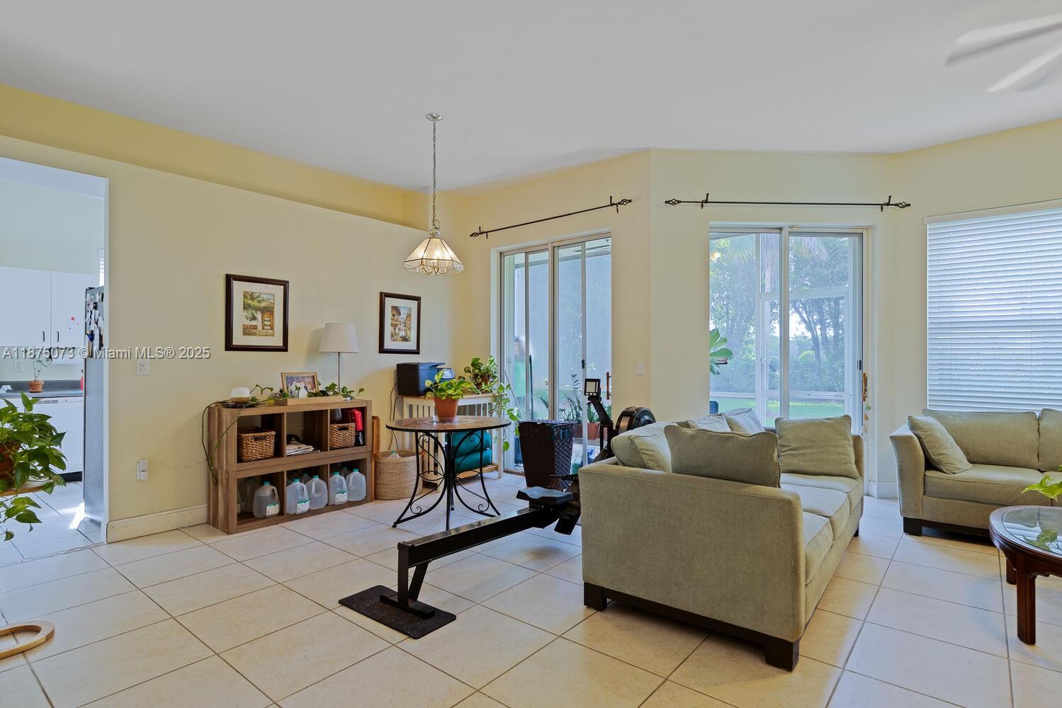 KEYS-GATE NO 1 - Residential