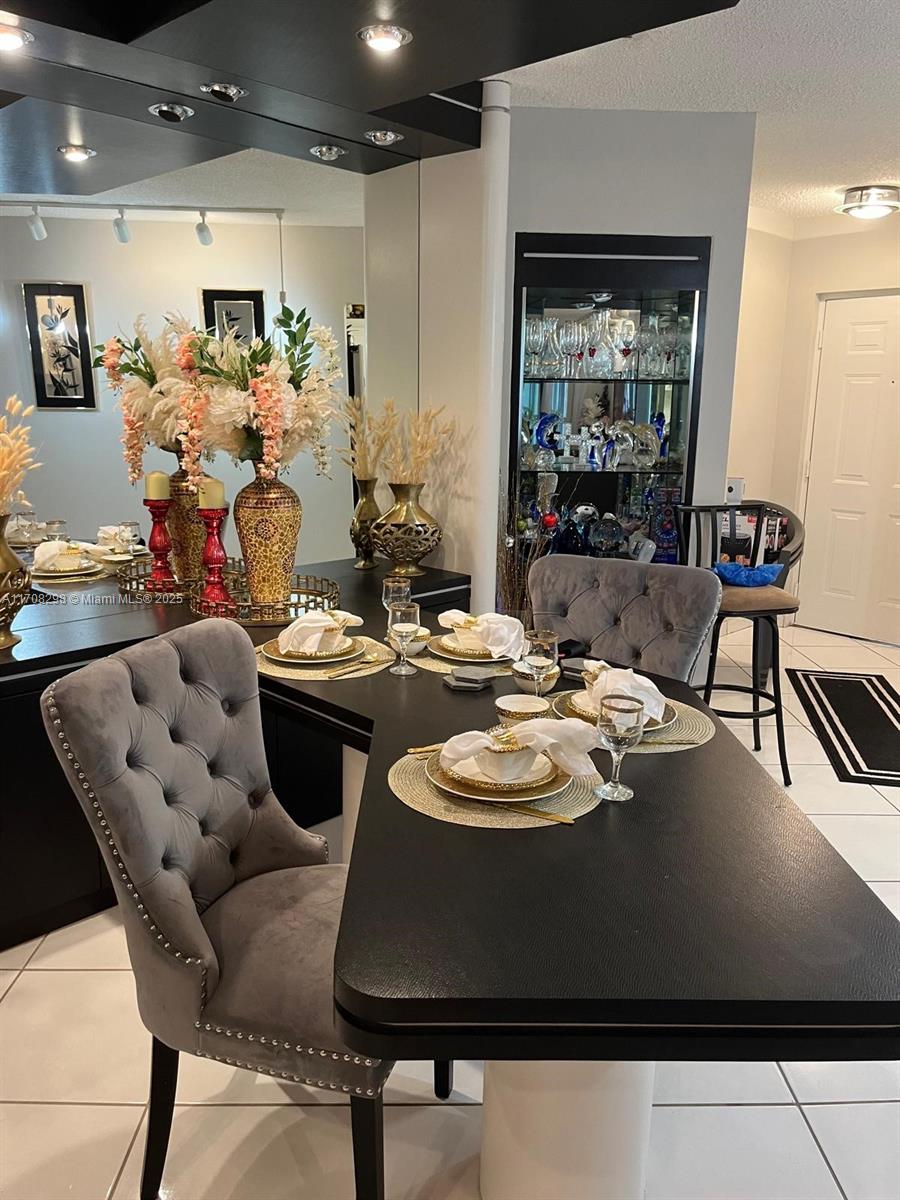 BAYPORT VILLAGE D CONDO - Residential