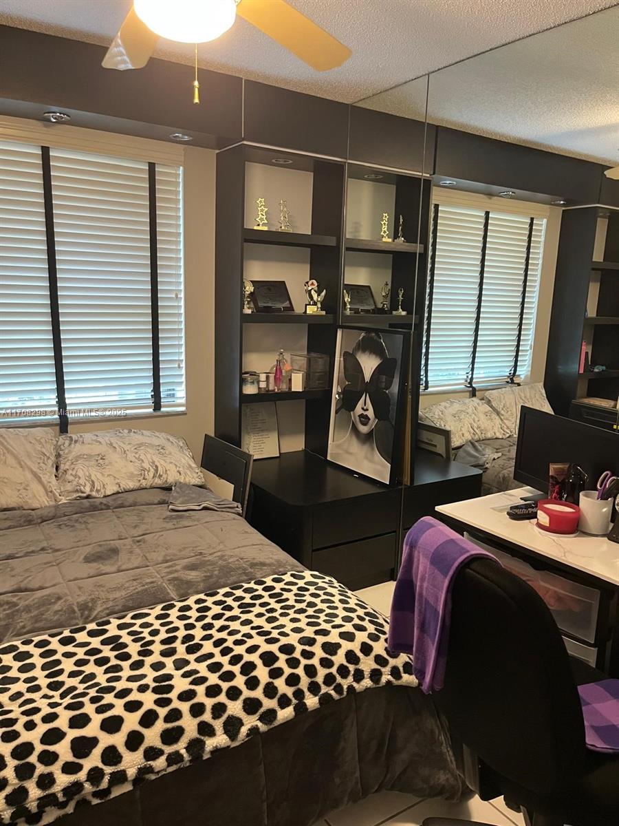 BAYPORT VILLAGE D CONDO - Residential