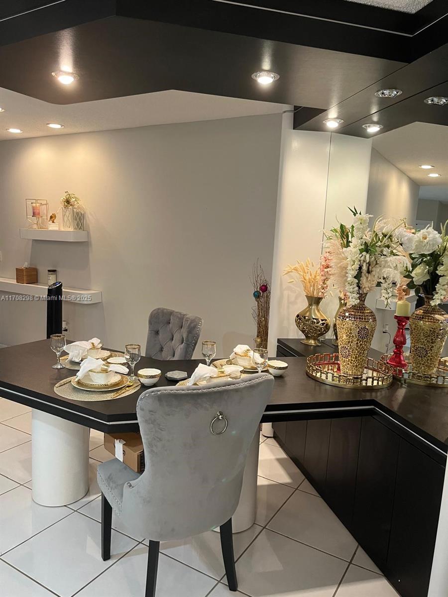 BAYPORT VILLAGE D CONDO - Residential