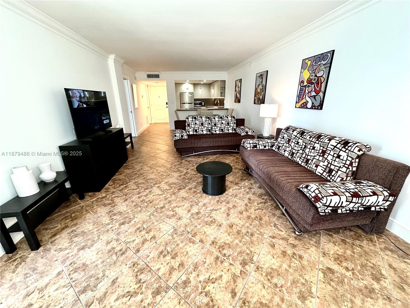 PLAZA TOWERS SOUTH CONDO - Residential Lease