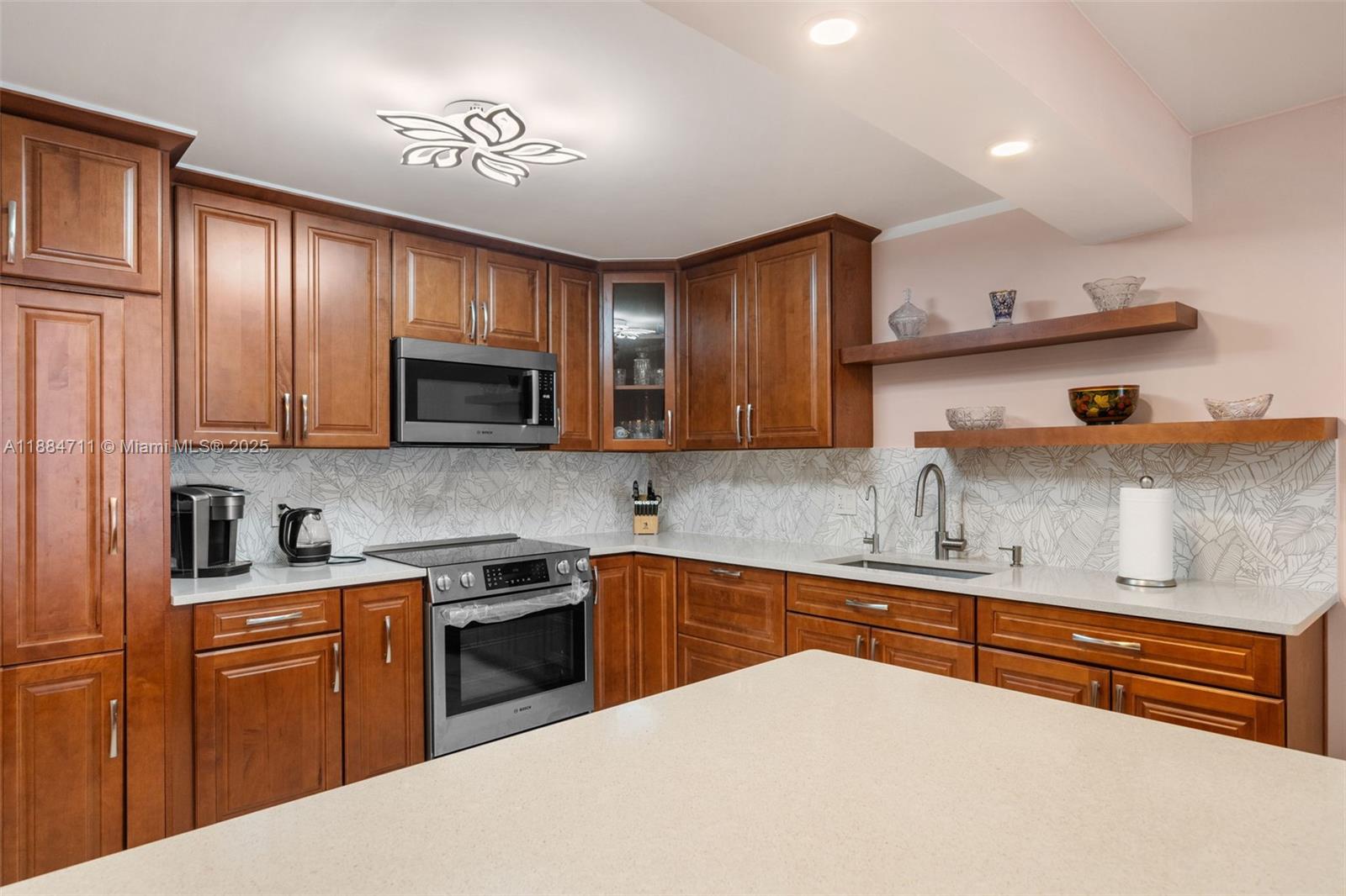 PRINCE GEORGE ARMS CONDO - Residential