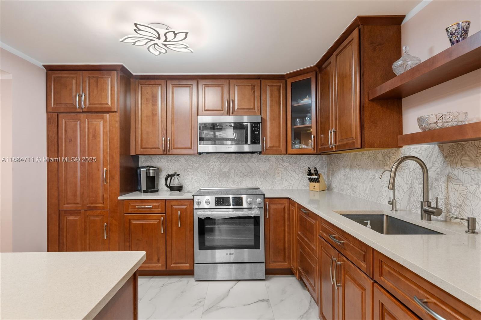 PRINCE GEORGE ARMS CONDO - Residential
