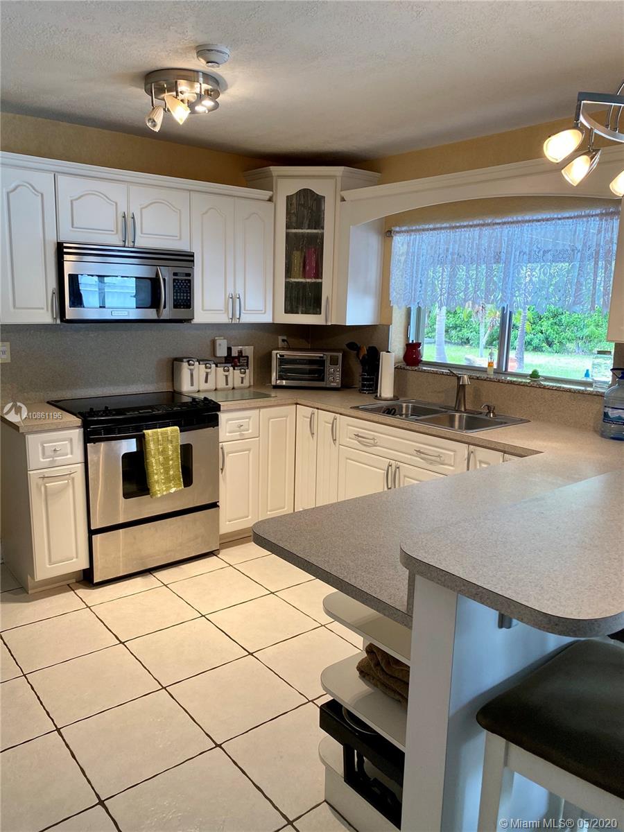 GREEN HILLS SEC 6 - Residential