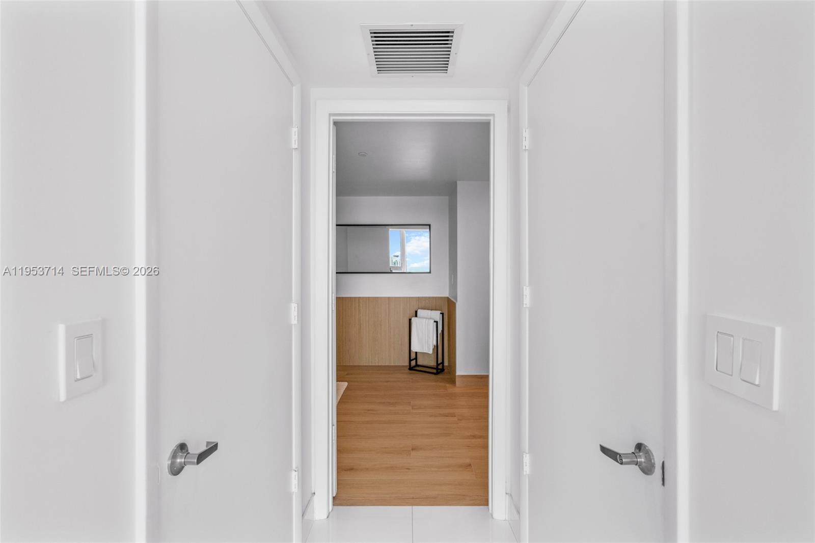 ICON BRICKELL CONDO NO 3 - Residential