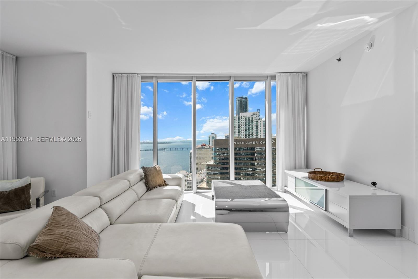 ICON BRICKELL CONDO NO 3 - Residential