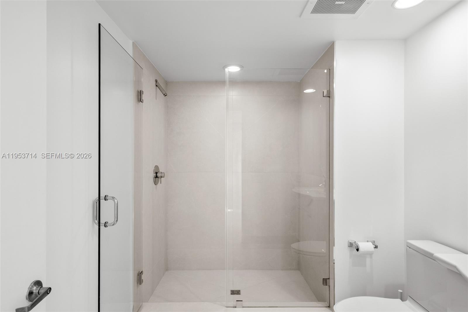 ICON BRICKELL CONDO NO 3 - Residential