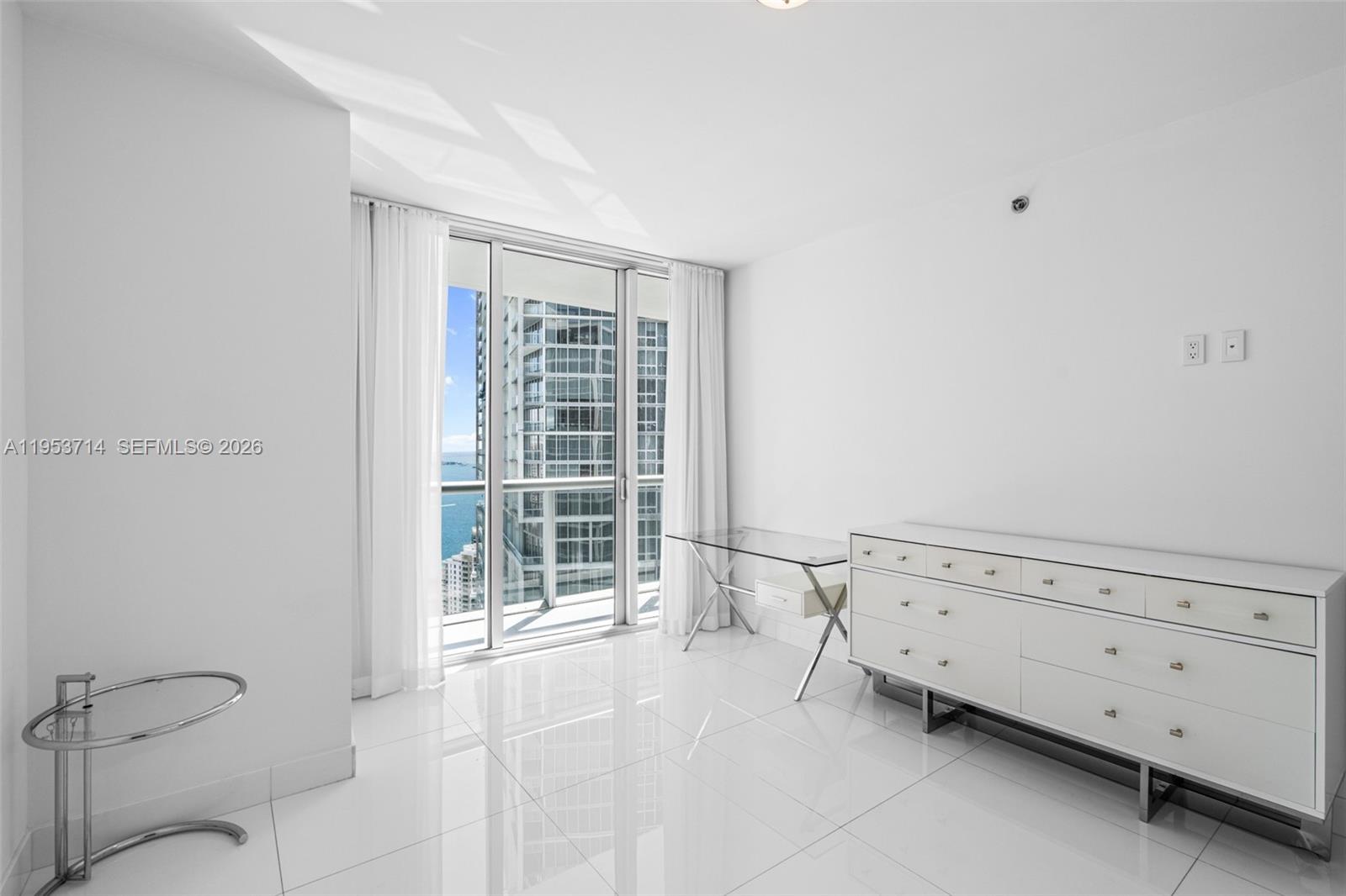ICON BRICKELL CONDO NO 3 - Residential