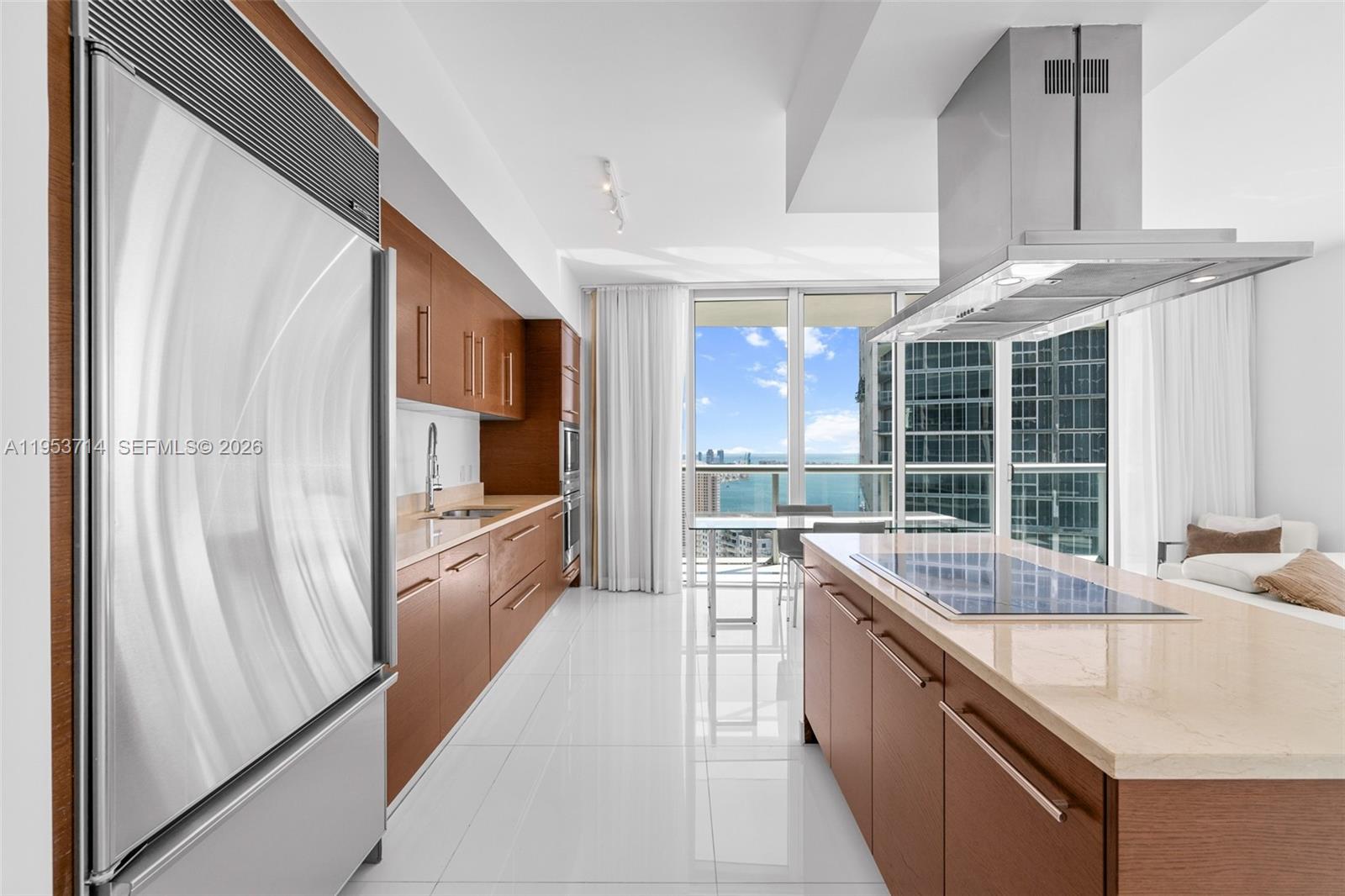 ICON BRICKELL CONDO NO 3 - Residential