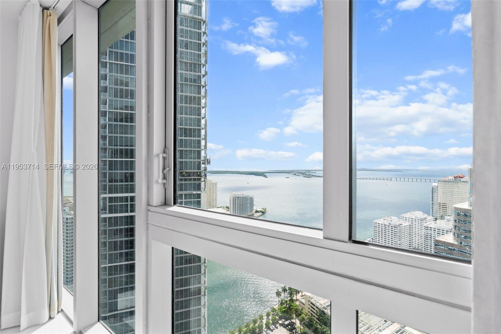 ICON BRICKELL CONDO NO 3 - Residential