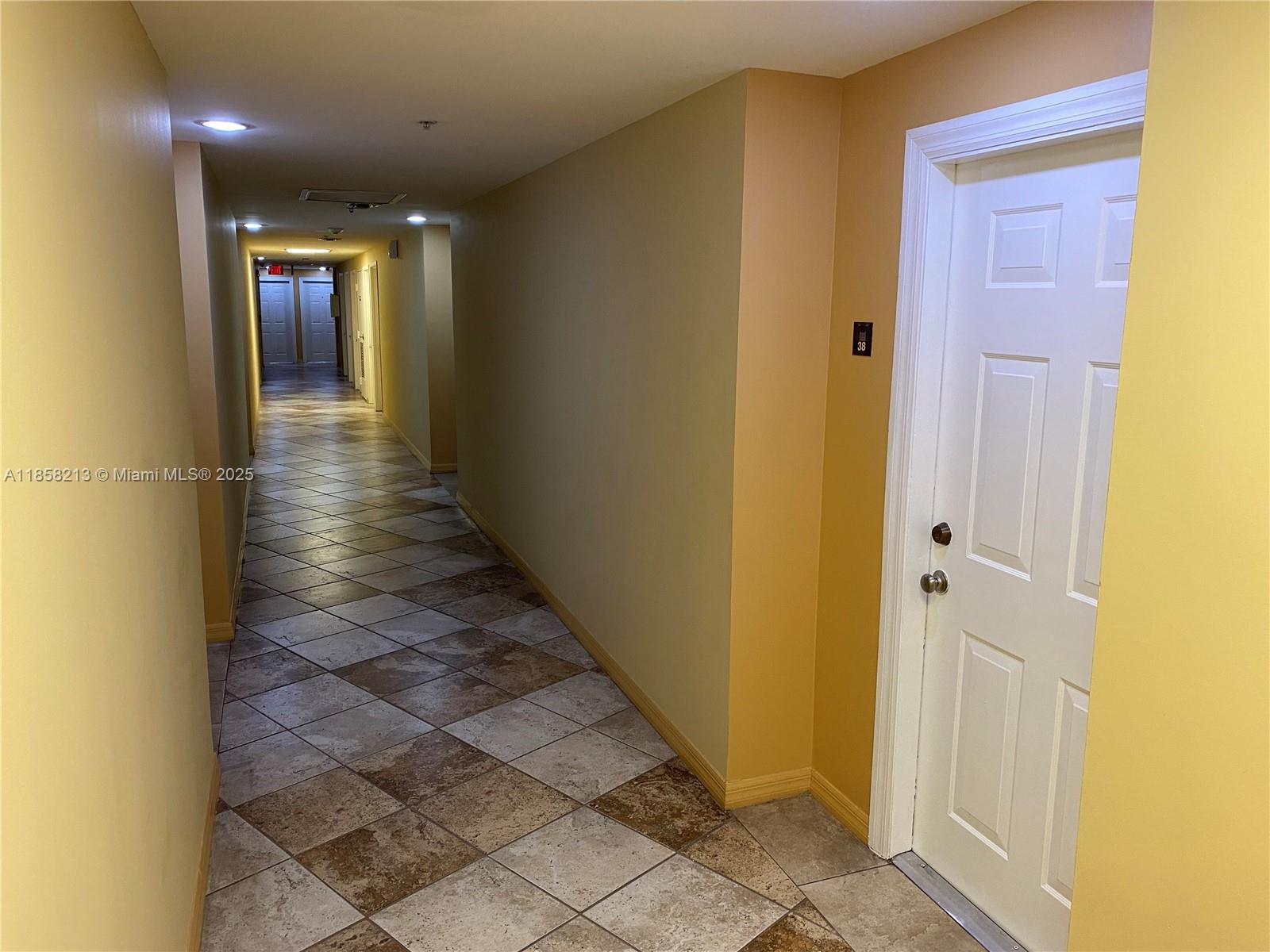 Well-maintained, comfortable, quiet 1 BR 1 Bath condo in four-story building located near the heart of Coconut Grove and within walking distance of public transportation. Open kitchen with stainless steel appliances. Great light in all rooms. In-unit washer/dryer. Walk-in closet. Small gym available for tenants. Cable-ready, water included.