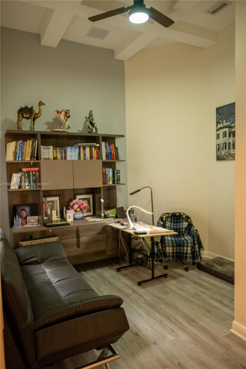 BUENA VIDA - Residential Lease