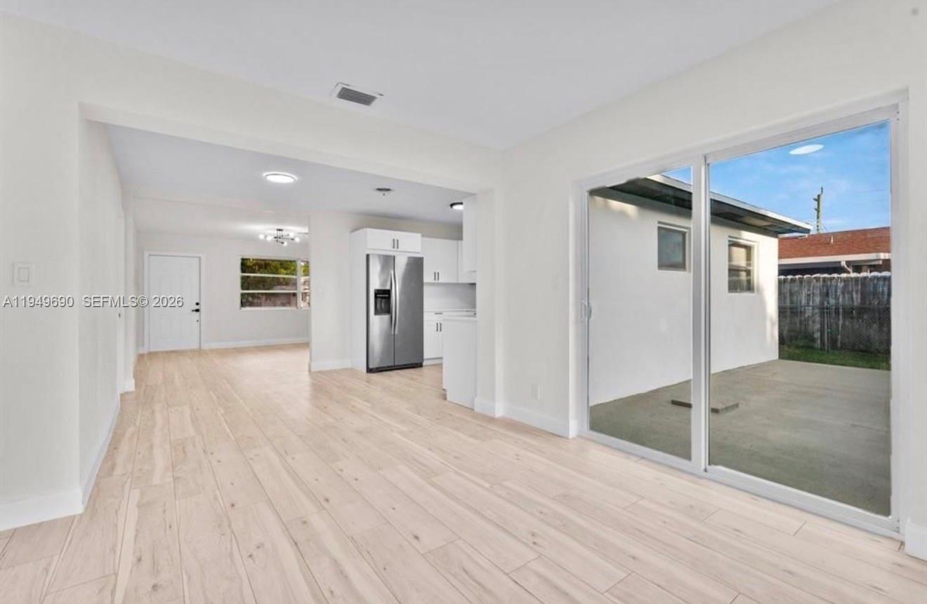 HOLLYWOOD BEACH HEIGHTS P - Residential