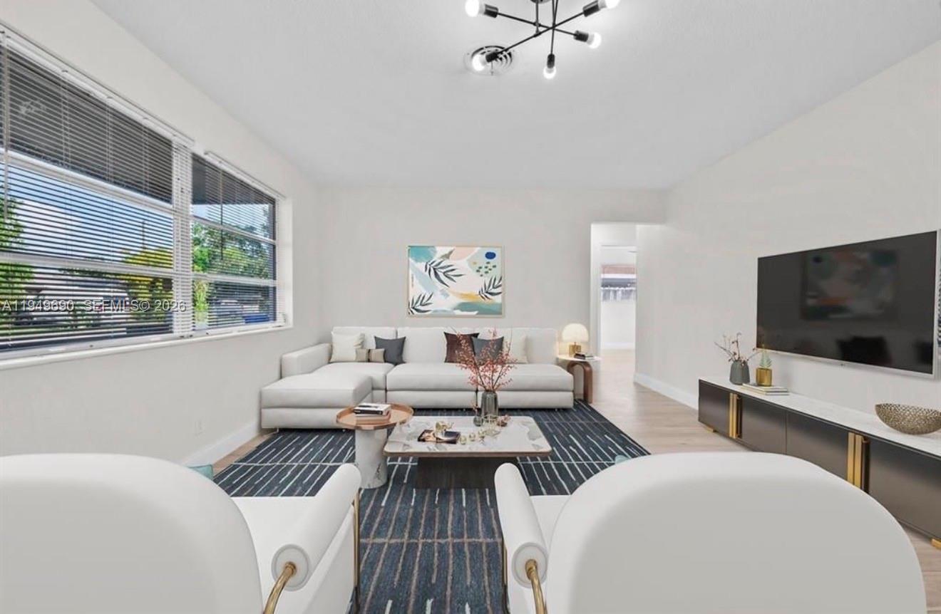 HOLLYWOOD BEACH HEIGHTS P - Residential